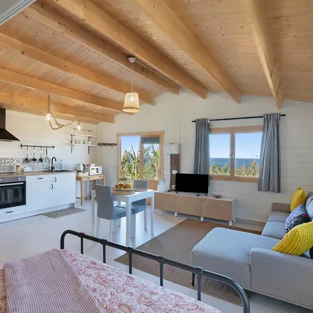 Ferienhaus Dely *